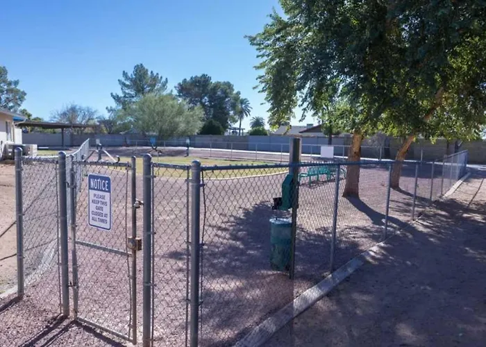 Cozy Townhouse With Community Pool Heart Of Near Asu * Tempe
